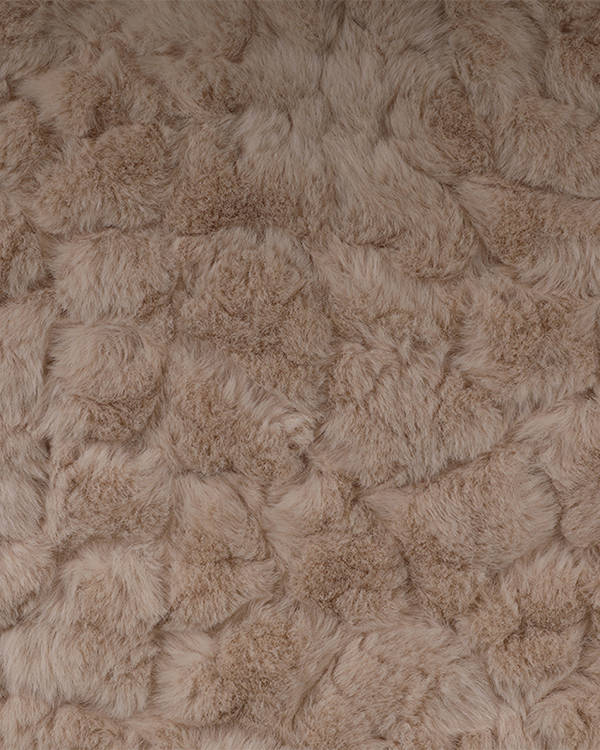 Tibetan Sand Fox Ivory/Beige recycled Faux Fur